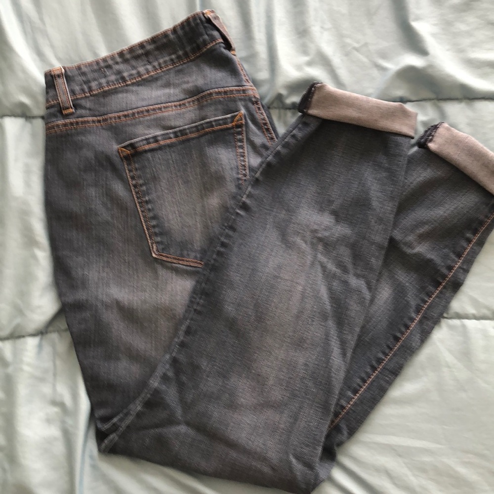 Jessica Simpson Rolled Ankle Jeans Size 14W